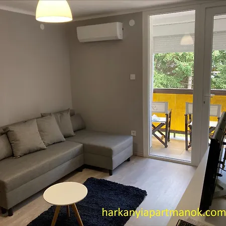 B19 Apartman Appartement Harkány